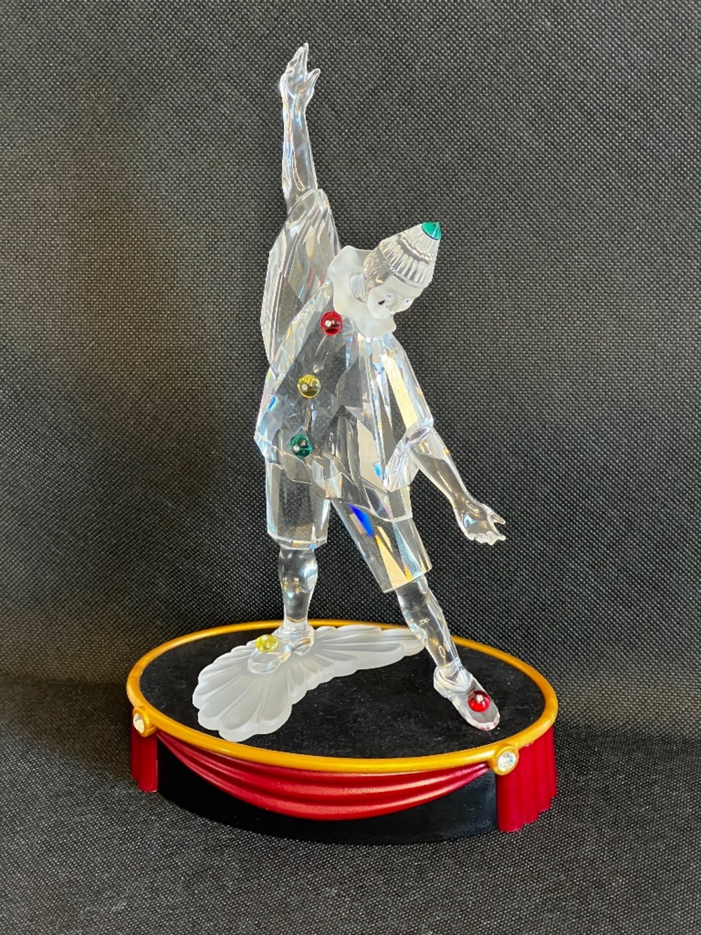 Swarovski Crystal 1999 SCS Annual Ltd Edition Masquerade Pierrot Clown w/ Stand